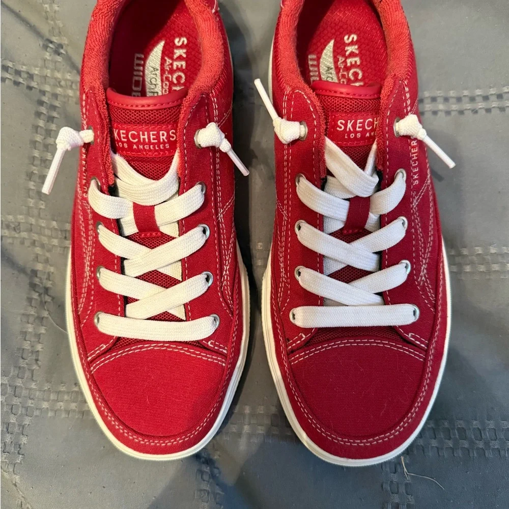 Skechers Red Sneakers - Picture 3 of 7